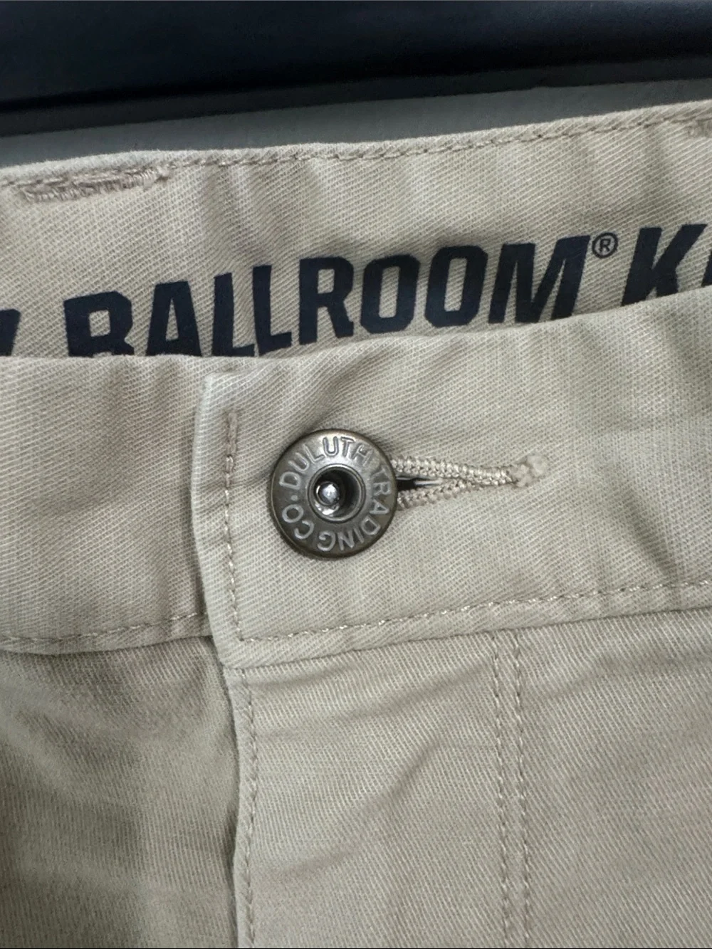 Duluth Trading Co Tan Chinos - Classic Straight Fit 40x30